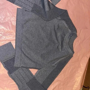 2pc athletic set- Size Small
